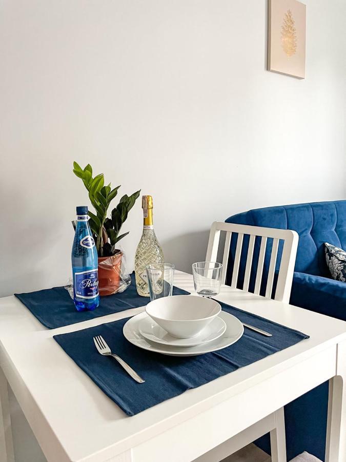 Appartamento Project Comfort Apartament Wilenska 14A 14 Warszawa Esterno foto